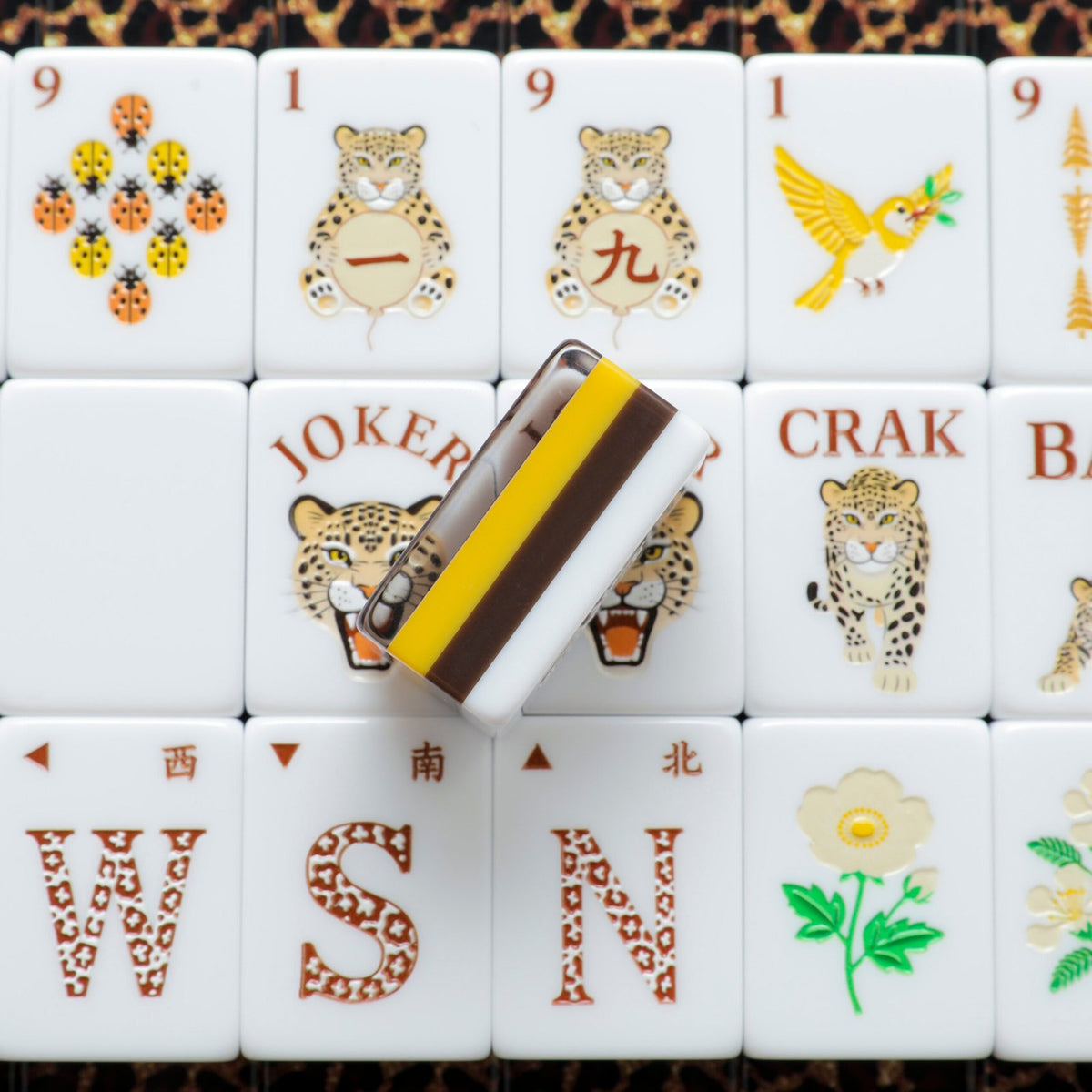 Leopard Gleam – American Mahjong tile set